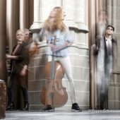 Der-Er-Et-Yndigt-Land-320x320